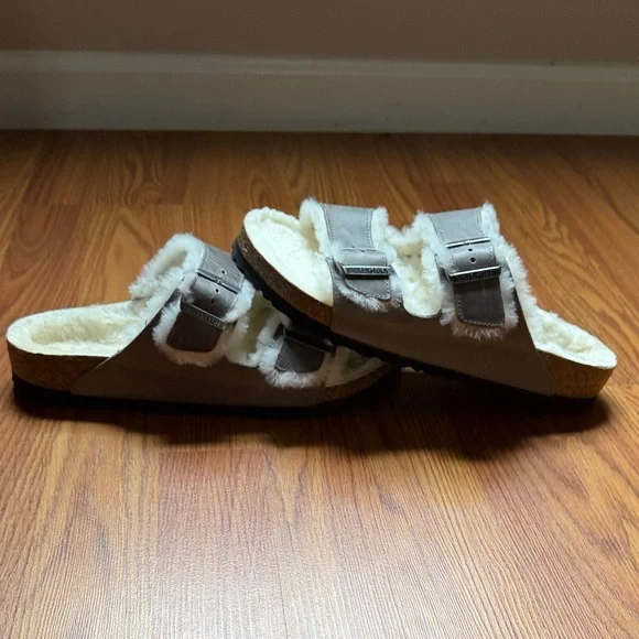 Birkenstock | Shoes | Gray Birkenstock Shearlinglined  display picture 3